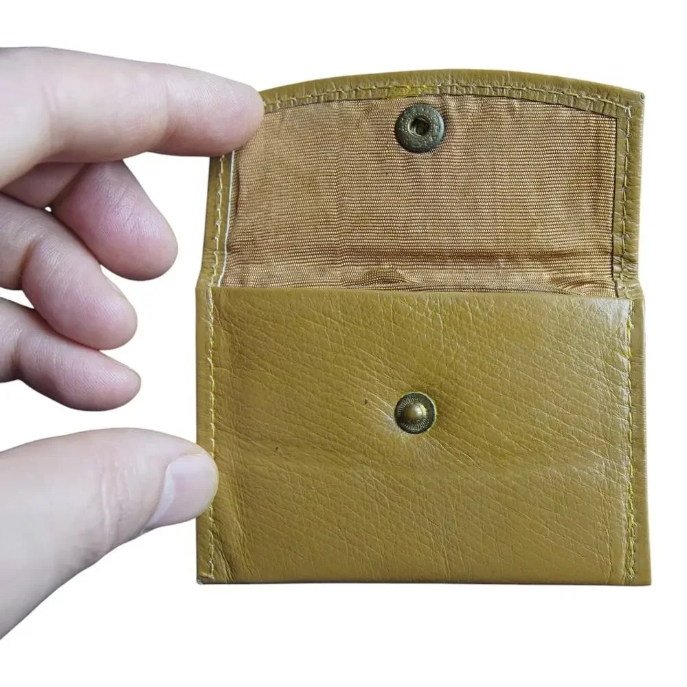 Vintage Beige Leather Snap Coin Purse Change Pouch Mini Wallet